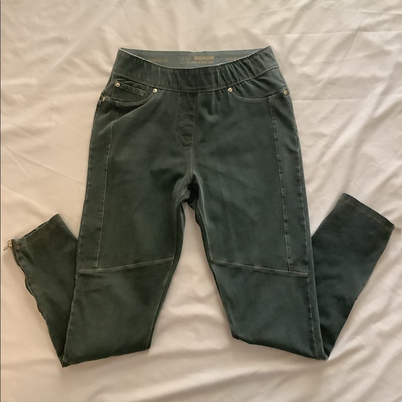 Peter Nygard Denim - Nygard Luxe denim khaki jegging with ankle zippers